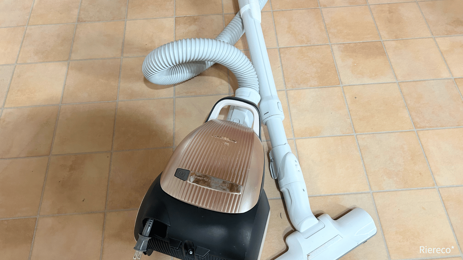 コード・紙パック式掃除機